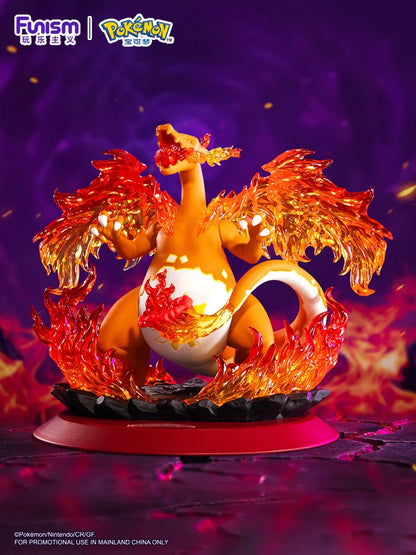 Gigantamax Charizard Pokémon Figure