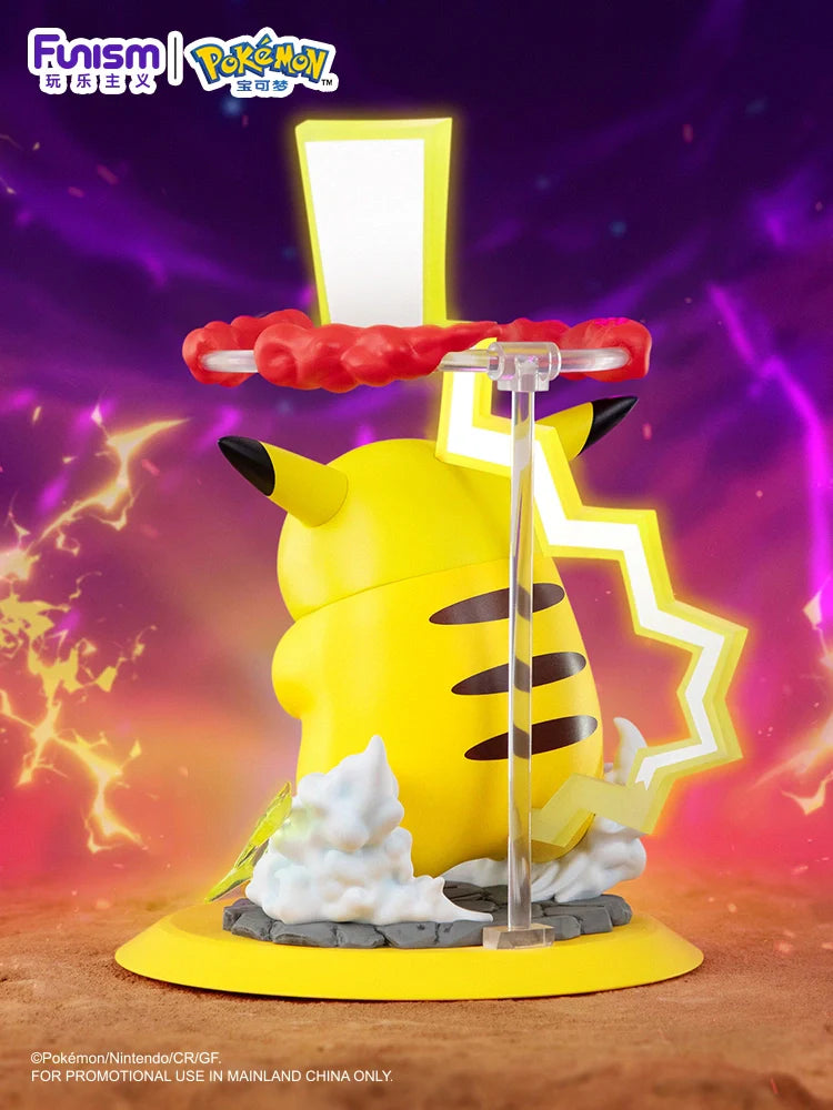 Gigantamax Pikachu Pokémon Figure